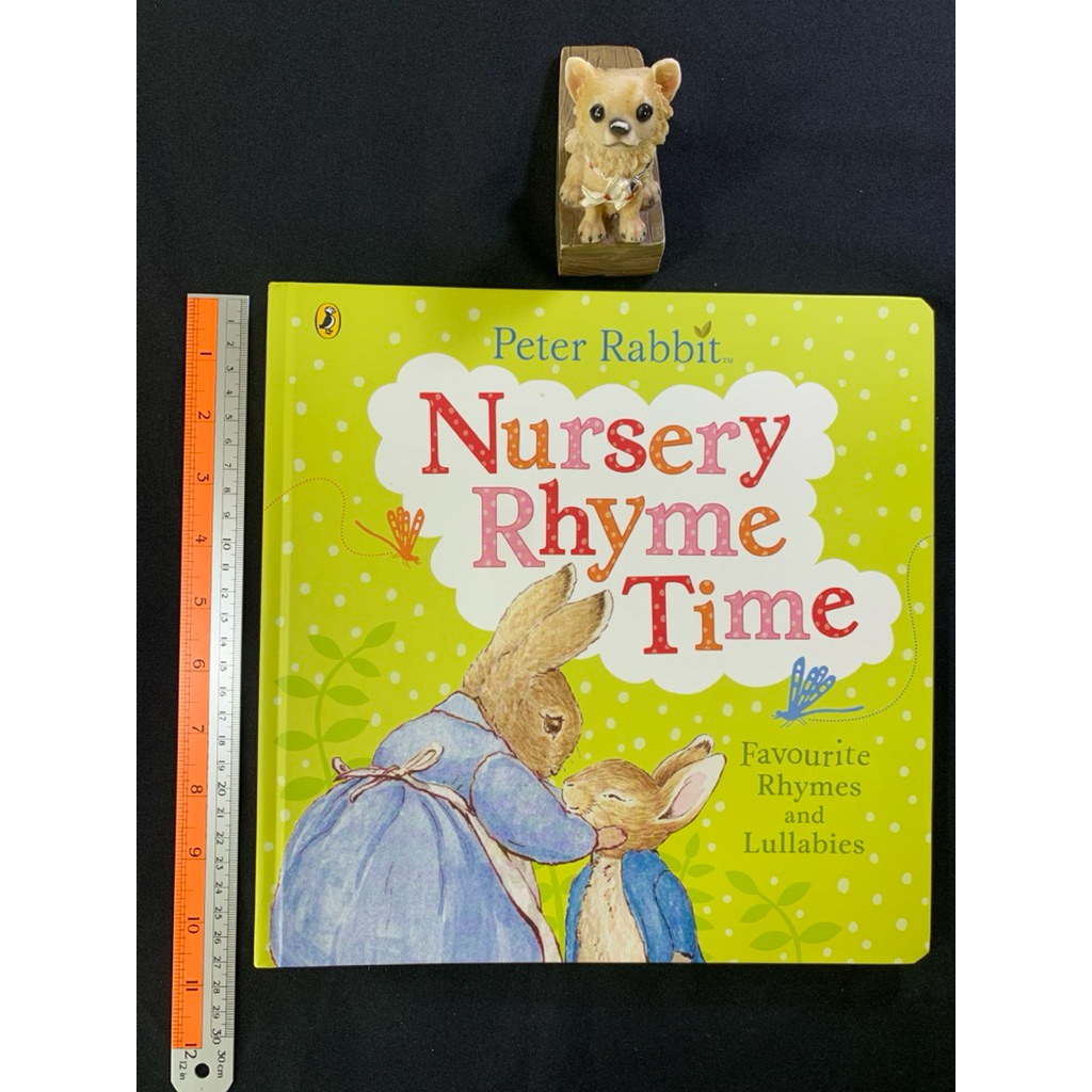Peter Rabbit : Nursery Rhyme Time (บางเล่มมีตำหนิขอบปกถลอก) หนังสือเด็กภาษาอังกฤษ Boardbook (Pre-owned)